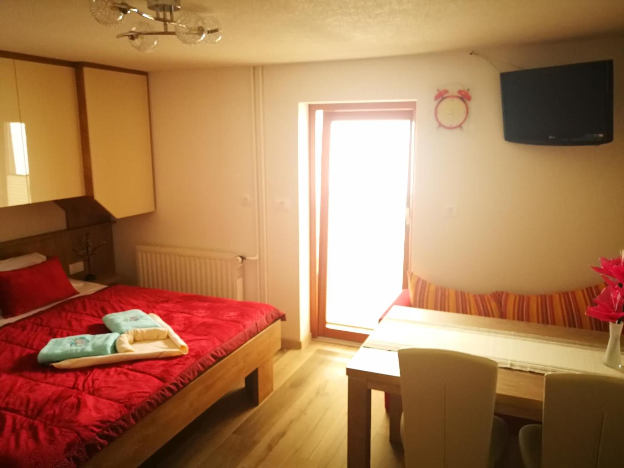 Ekoturizem Vizencar Hotel Cerklje na Gorenjskem Ngoại thất bức ảnh